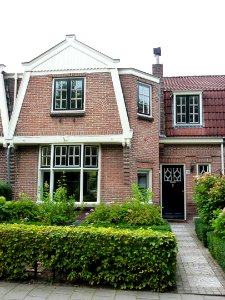 Oss (NL) Dr.Hermanslaan 20