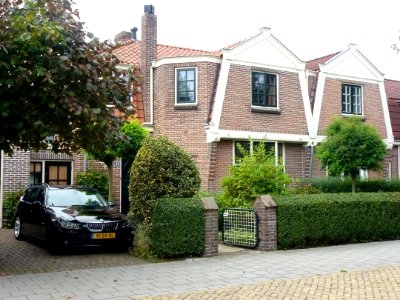 Oss (NL) Dr.Hermanslaan 18