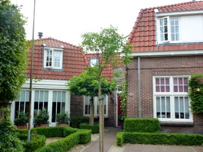 Oss (NL) Dr.Hermanslaan 10