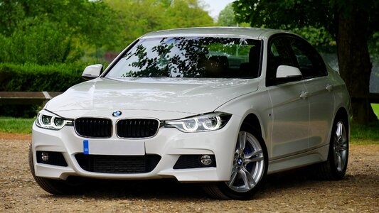 Automotive bmw bumper