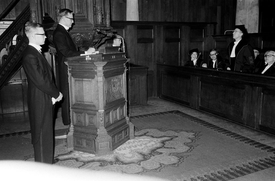 Opdracht Trouw, Lutherse Kerk, Spui, Bestanddeelnr 914-6078