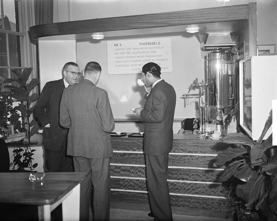 Opdracht thee-adviesbureau, Bestanddeelnr 904-3510