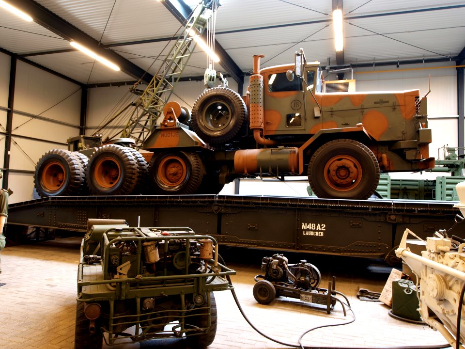 Oshkosh M911 on M48A2 launcher bridge pic1