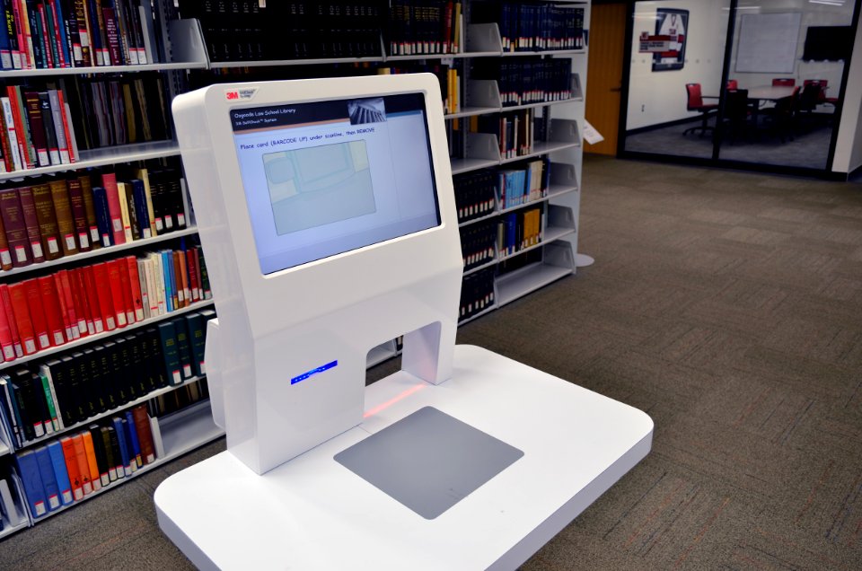 OsgoodeHallLawSchoolLibrary7
