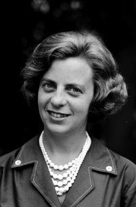 Opdracht Televizier Johanna Visser stadhuis Amstelveen, Bestanddeelnr 915-5404