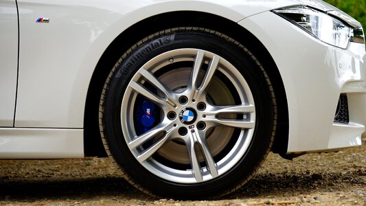 Automotive bmw bumper