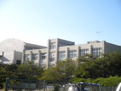 Oshibedani Elementary School