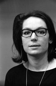 Opdracht Telegraaf Nana Mouskouri, Griekse zangeres, Bestanddeelnr 915-4937