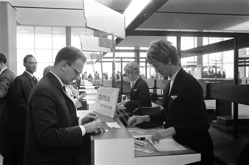 Opdracht Textilia Schiphol, Bestanddeelnr 920-7151