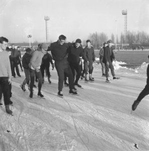 Opdracht Telegraaf, Anton Geesink op Jaap Edenbaan, Bestanddeelnr 914-5771 photo