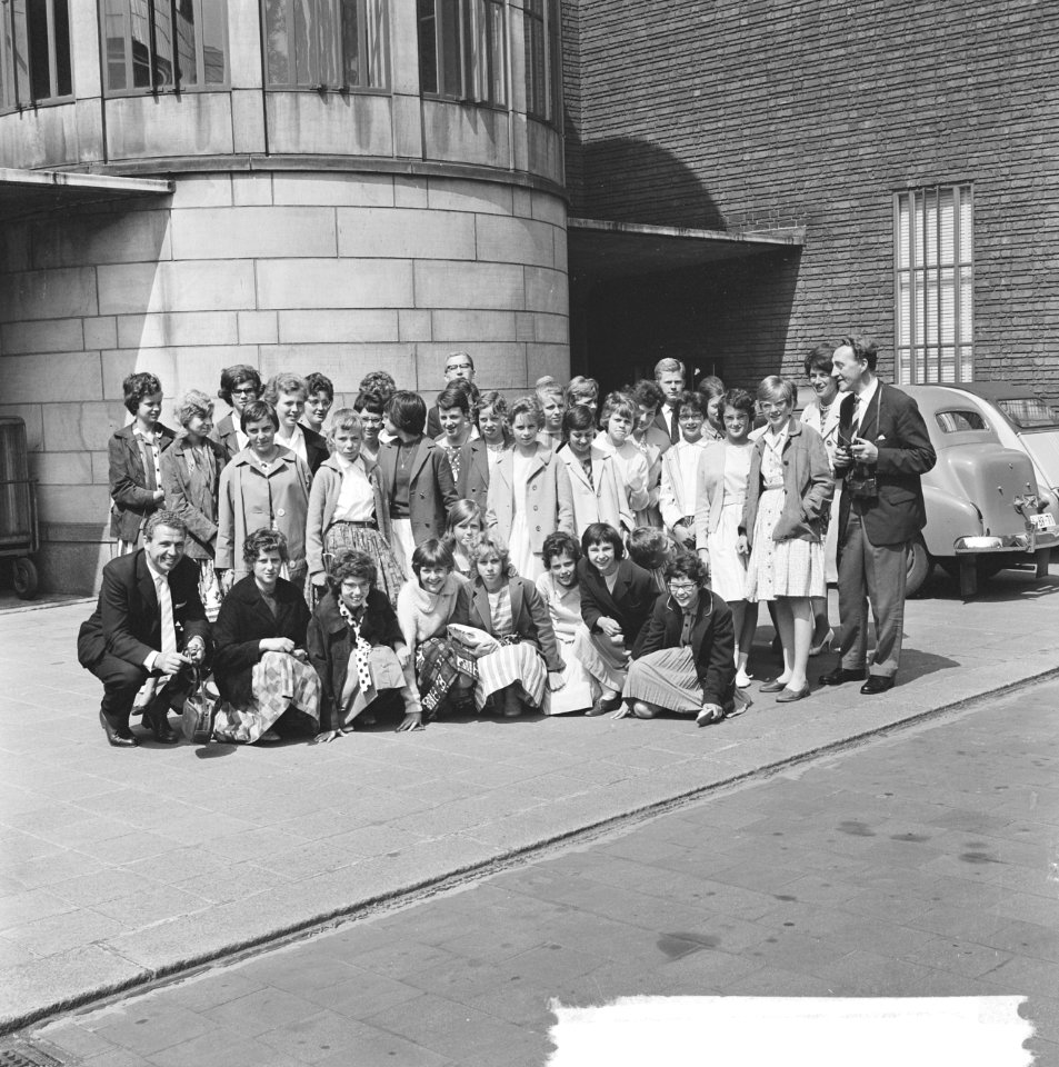 Opdracht Rotterdamse school (Rembrandttocht), Bestanddeelnr 914-1171