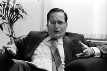 Opdracht Financieel Dagblad minister Deetman, Bestanddeelnr 933-3385