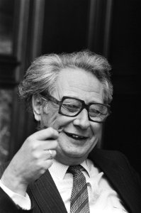 Opdracht Financieel Dagblad heer Hazelhoff ABN-bank, Bestanddeelnr 933-4896