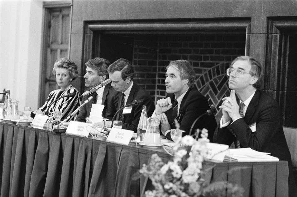 Opdracht Financieel Dagblad Meet the Netherlands Government, Bestanddeelnr 933-9876