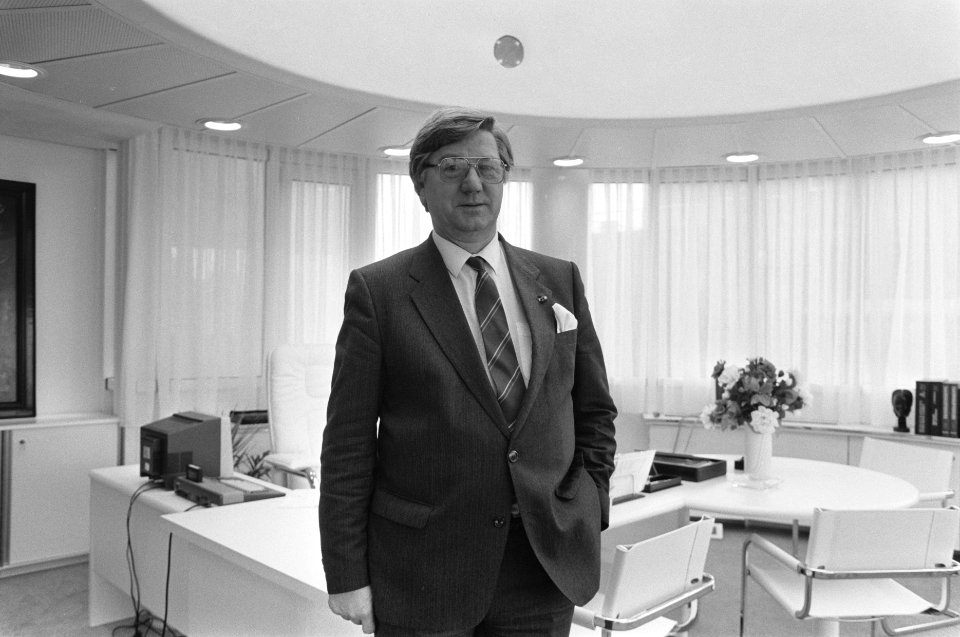 Opdracht Financieel Dagblad optiebeurs in Amsterdam, directeur optiebeurs de h, Bestanddeelnr 933-9249