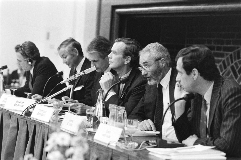 Opdracht Financieel Dagblad Meet the Netherlands Government, Bestanddeelnr 933-9871
