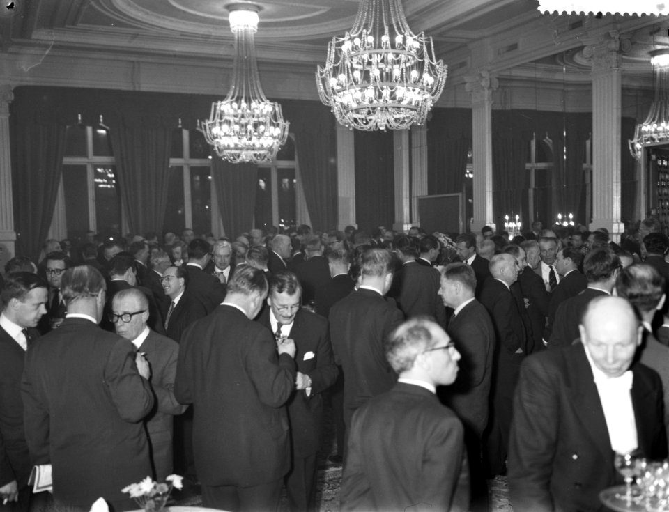Opdracht Revue der Reclame, Nieuwjaarsreceptie, Bestanddeelnr 911-9387