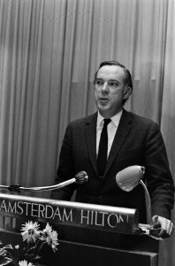 Opdracht Revue der Reclame, Bestanddeelnr 919-8836