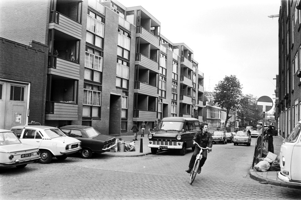 Opdracht Renovatie en Onderhoud beelden uit Vinkerbuurt Amsterdam, Bestanddeelnr 928-5588