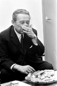 Opdracht Telegraaf. Kurt Schmeisser, Bestanddeelnr 923-0380
