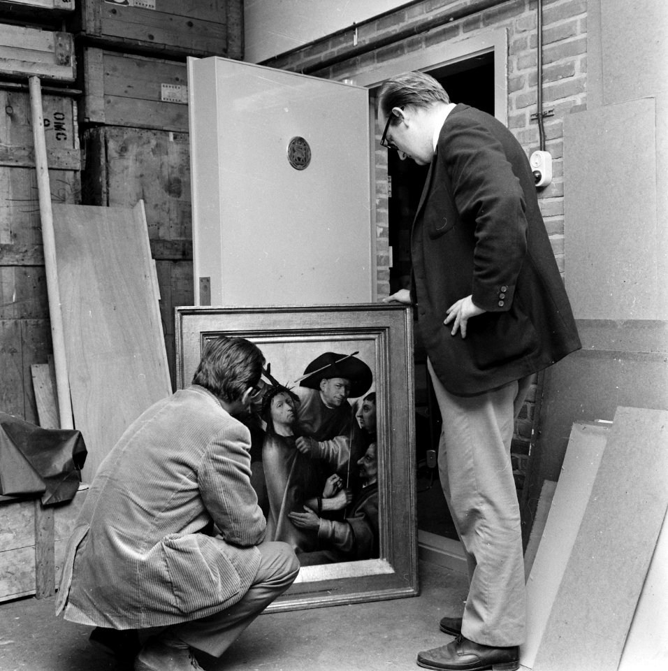 Opdracht Stichting Jeroen Bosch Expositie. Aankomst schilderijen voor de aankome, Bestanddeelnr 920-6571