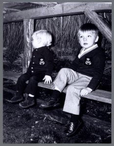 Op paleis Het Loo krijgt de 4 jaar geworden prins Maurits van de Nederlandse Koo, Bestanddeelnr 005-0624