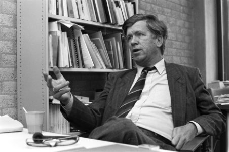 Opdracht Nuffic P. H.Quarles van Ufford (VU), Bestanddeelnr 934-2995