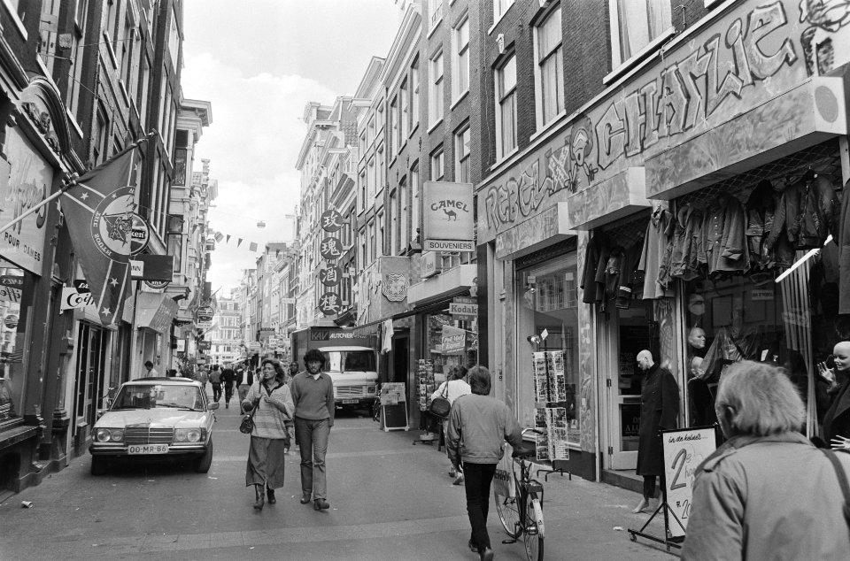Opdracht nr. 24 , 25 Nieuwendijk, Amsterdam, Bestanddeelnr 933-7557