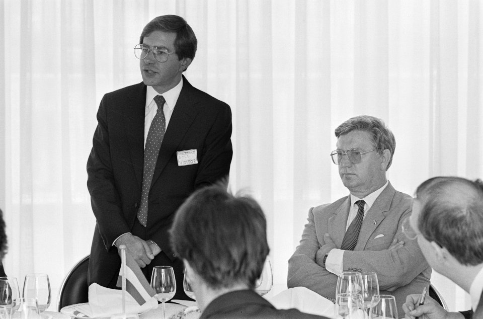 Opdracht Optiebeurs Optiebeurs samen met American Stock Exchange (AMEX) 1e Amer, Bestanddeelnr 934-0545