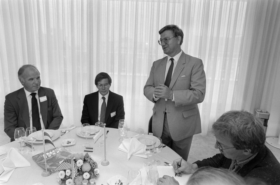 Opdracht Optiebeurs Optiebeurs samen met American Stock Exchange (AMEX) 1e Amer, Bestanddeelnr 934-0546