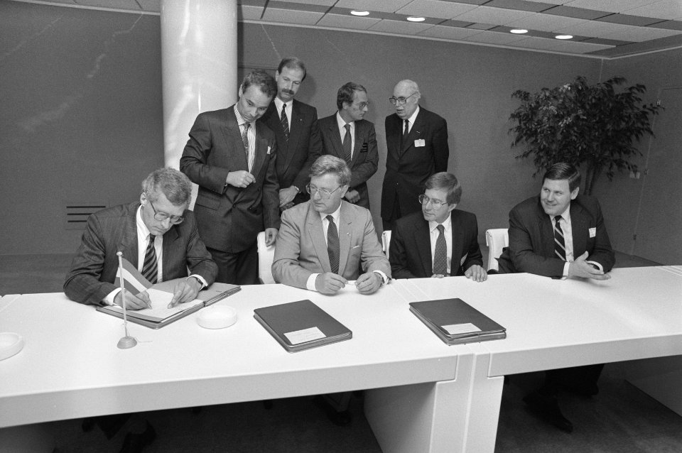 Opdracht Optiebeurs Optiebeurs samen met American Stock Exchange (AMEX) 1e Amer, Bestanddeelnr 934-0534