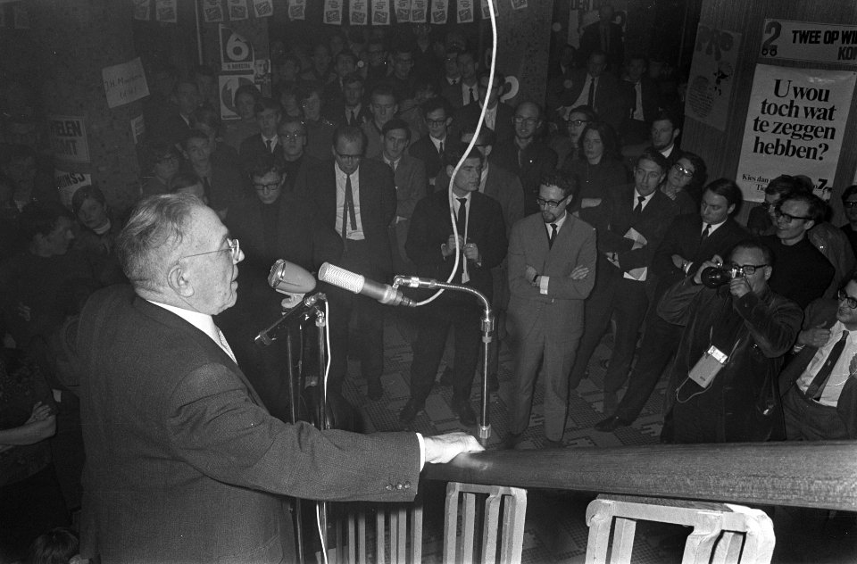 Opdracht NTS, opening Socialistisch Politiek Centrum Krun door prof. S. Kleere, Bestanddeelnr 920-0540