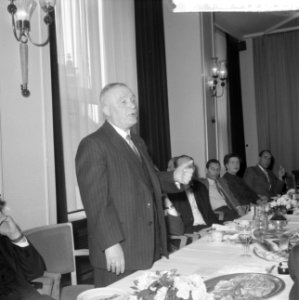 Opdracht Revue der Reclame, public lunch, Bestanddeelnr 912-1338