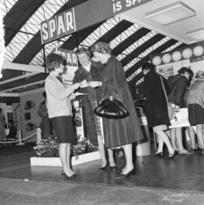 Opdracht Polen Stand Spar Huishoudbeurs, Bestanddeelnr 917-6326