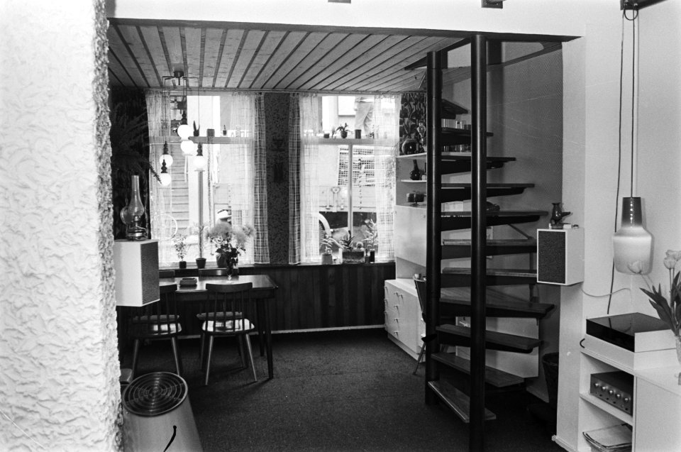 Opdracht Renovatie en Onderhoud beelden uit Vinkerbuurt Amsterdam, Bestanddeelnr 928-5587