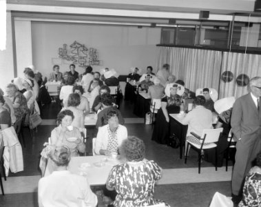 Opdracht Spar (Zeeuwse vrouwen), Bestanddeelnr 917-9249