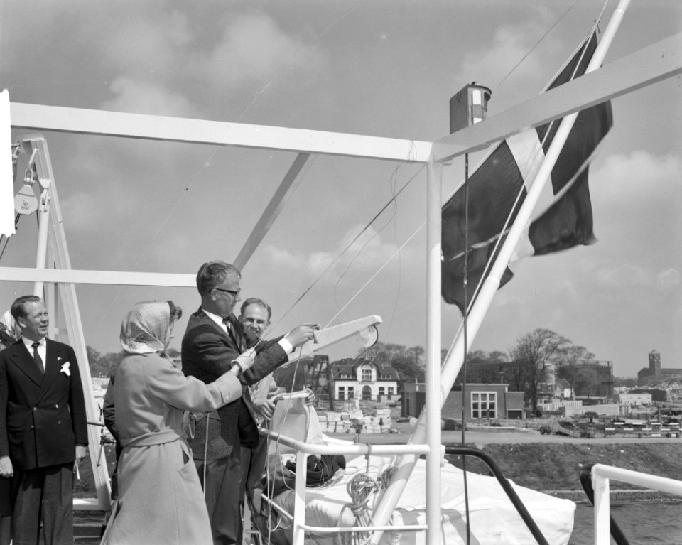 Opdracht Zaanlandse Scheepsbouw Maatschappij, proefvaart Lis Frelssen (reportage, Bestanddeelnr 913-9347