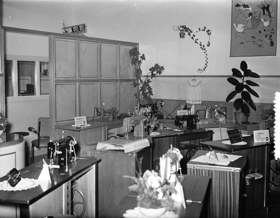 Opdrachten fa. De Jong en De Vlieger Amsterdam, Bilderdijkstraat 40, Bestanddeelnr 906-9527