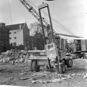 Opdracht Nierstratz, betonbreker, Bestanddeelnr 918-9126