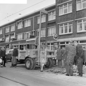 Opdracht Nierstratz, betonsplijtmachine in Den Haag, Bestanddeelnr 918-9220