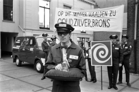 Opdracht Nierstrasz, huldiging Carry Geysen, Bestanddeelnr 921-0913