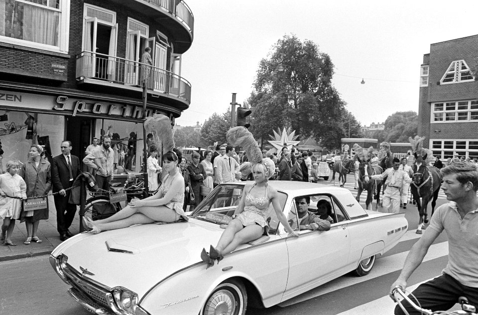 Opdracht persdienst Circus Heros, Bestanddeelnr 919-2675