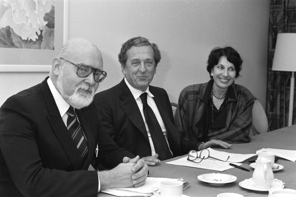 Opdracht Ministerie WVC boekenconferentie, cult. comm. Menca, Bestanddeelnr 934-1180