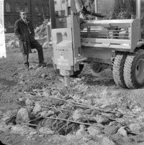 Opdracht Nierstratz, betonbreker, Bestanddeelnr 918-9124