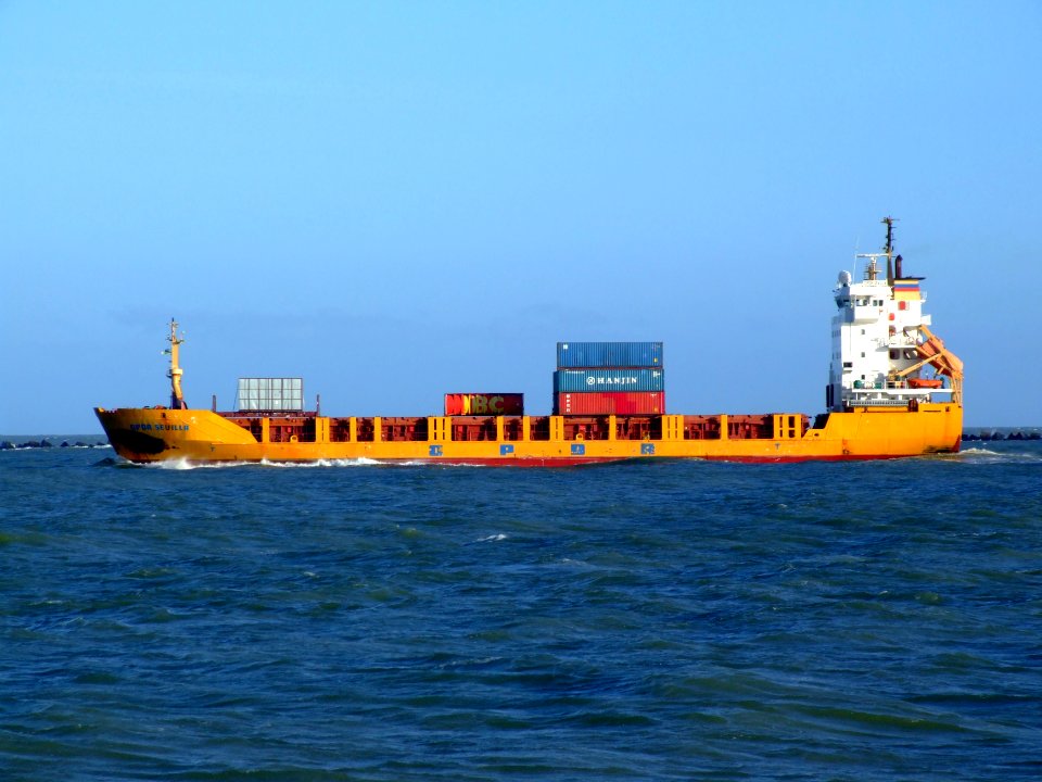 OPDR Sevilla leaving Port of Rotterdam