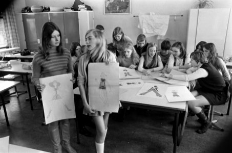 Opdracht ABOP. Einde culturele week in industrieschool, Poldersweg Amsterdam, Bestanddeelnr 923-3177