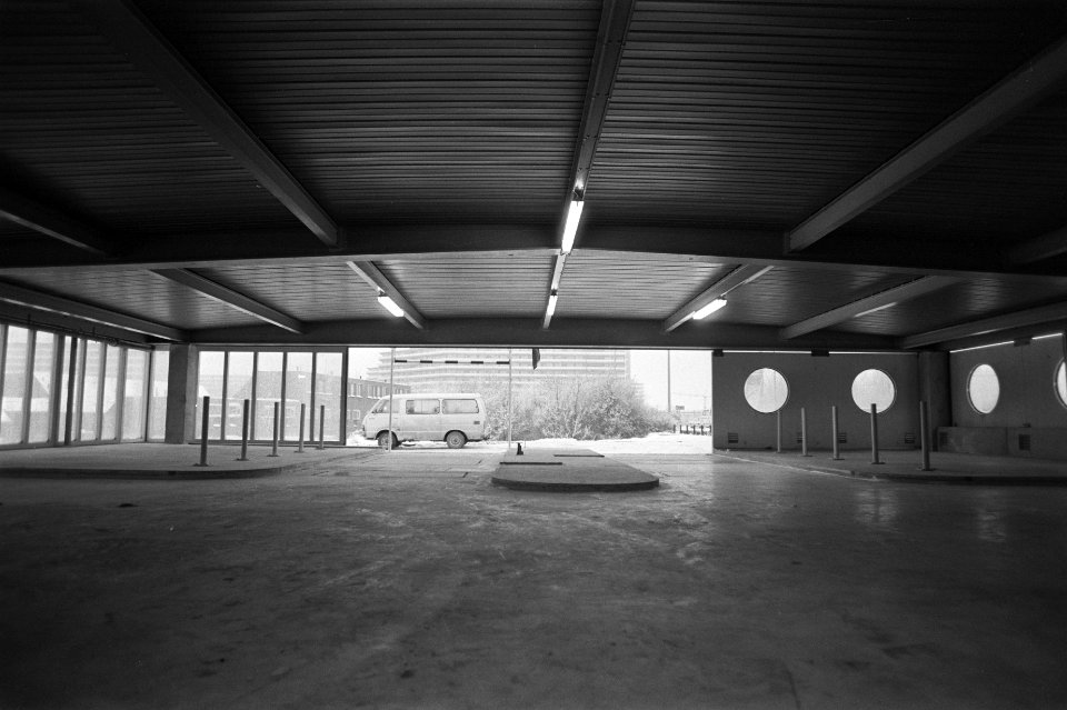 Opdracht aannemersbedrijf J. P. A. Nelissen . Opleveren parkeergarage aan Foppin, Bestanddeelnr 931-8690