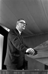 Opdracht Hollander en Van der Mey , Congres over 100 jaar margarine in de aula v, Bestanddeelnr 922-2405