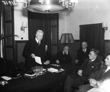 Opdracht A. R. Paels . Conferentie Breda, Bestanddeelnr 903-1915