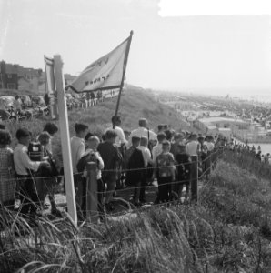 Opdracht Arnhemse Courant 1000 kinderen in Zandvoort, aan het strand, Bestanddeelnr 916-6472